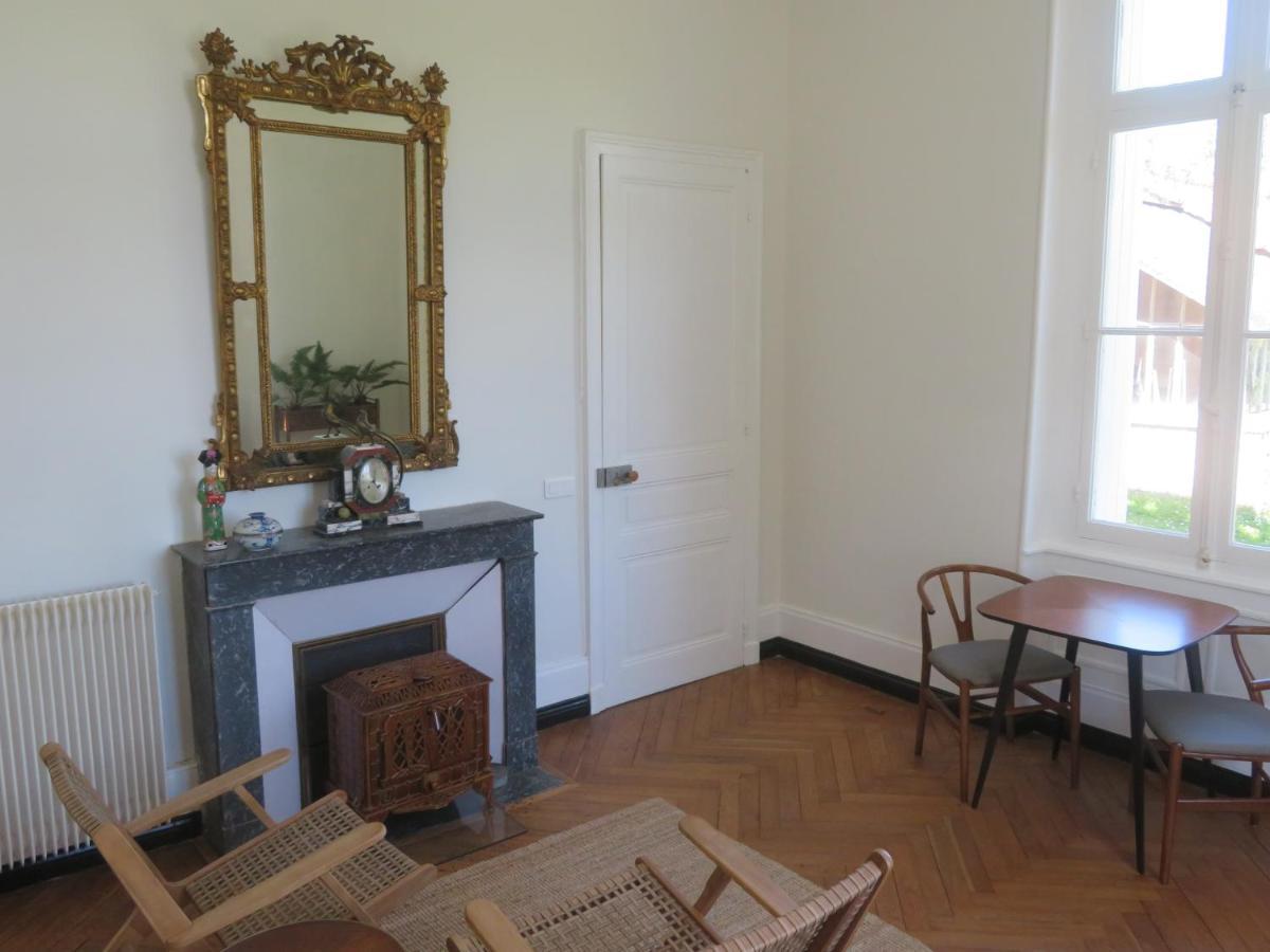 Villa Paignon Montbron Экстерьер фото