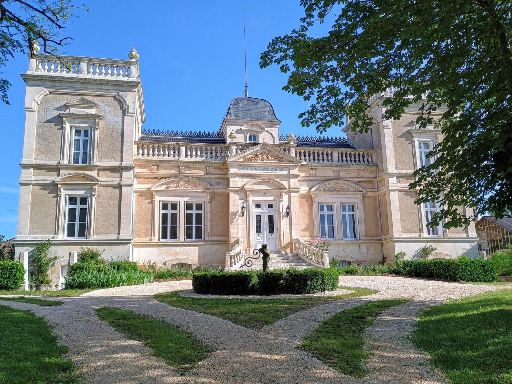 Villa Paignon Montbron Экстерьер фото